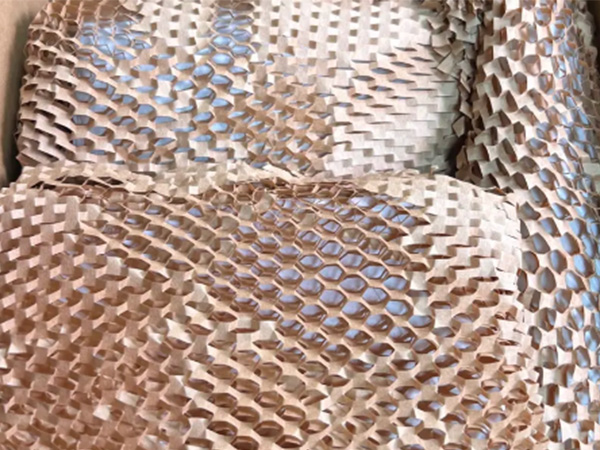 &iquest;Cu&aacute;l es el secreto del papel Honeycomb que supera al embalaje tradicional?
